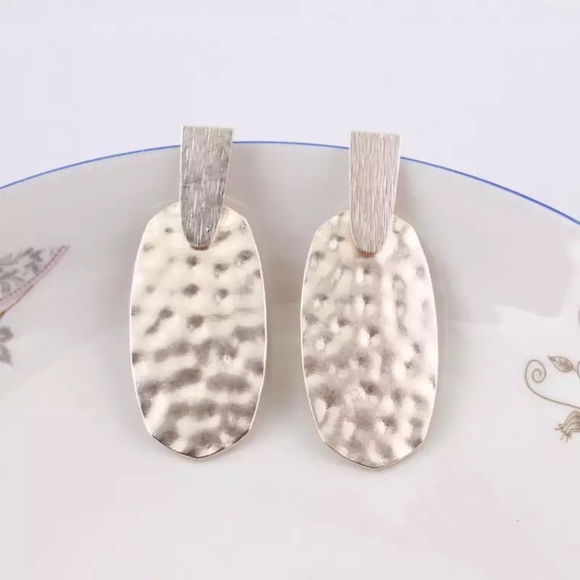 NEW Hammered stud drop Earring 3 color choices - Picture 4 of 7